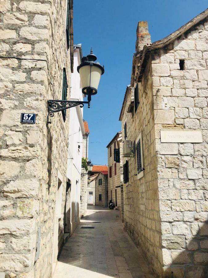 Peasant´s Palace Split Bagian luar foto